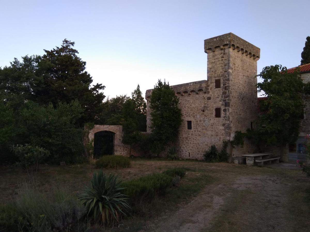 Jankovich Castle Apartment Benkovac Ngoại thất bức ảnh