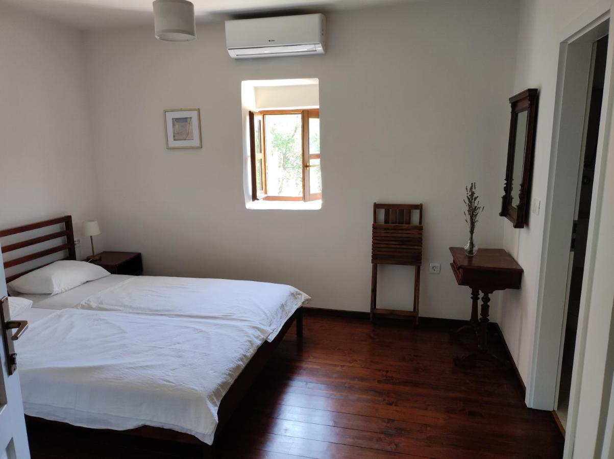 Jankovich Castle Apartment Benkovac Ngoại thất bức ảnh