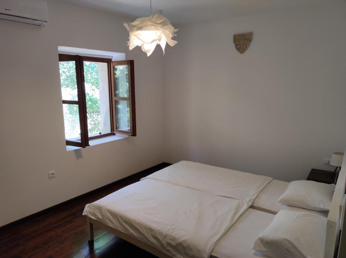 Jankovich Castle Apartment Benkovac Ngoại thất bức ảnh